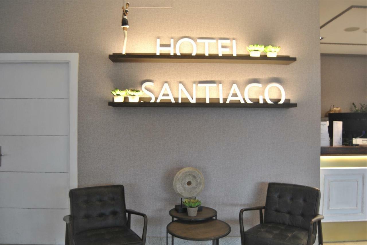 Arva Santiago Leon Hotel Buitenkant foto